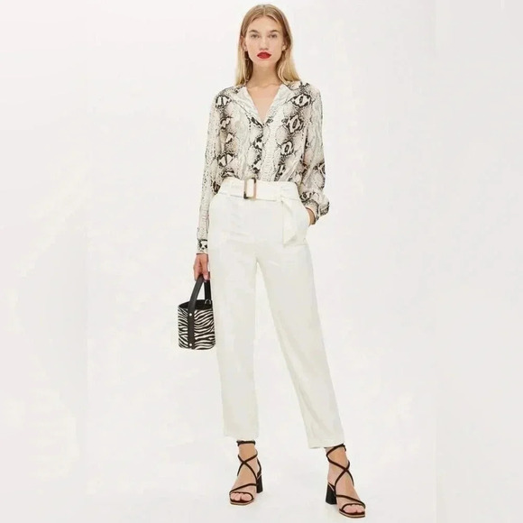 Topshop Trousers Jodi Tapered Leg High Waisted Belted Pants Ivory Size 4 NWT - Picture 1 of 16